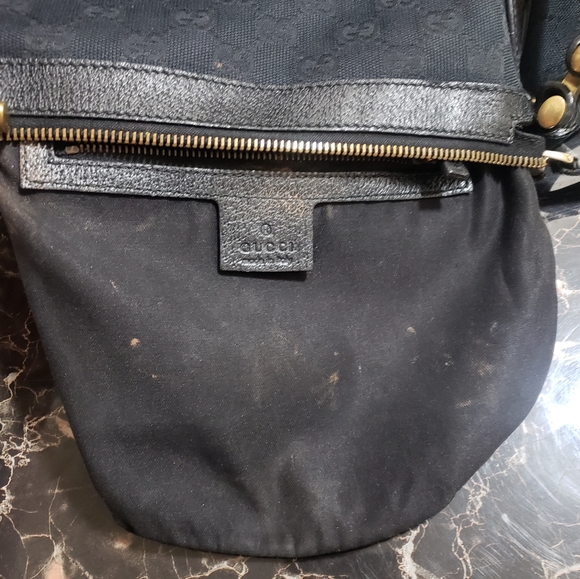 GUCCI Black Small Shoulder Bag - Picture 14 of 14